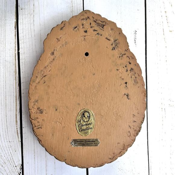 VTG Cameo Creation Domed Glass Portrait Countess Grosvenor Ornate Velvet Mat 7" - Picture 3 of 6